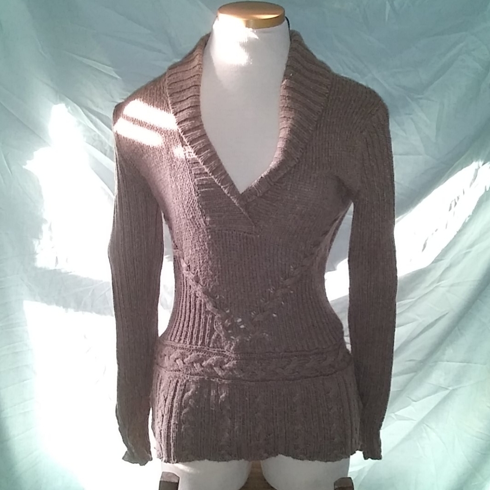 Old Navy V-Neck Knit Sweater